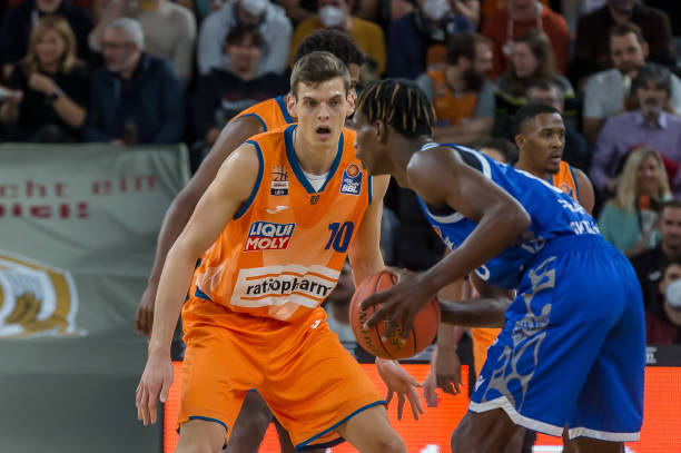 现出了一批 现出了一批