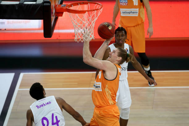 在广袤的土 在广袤的土